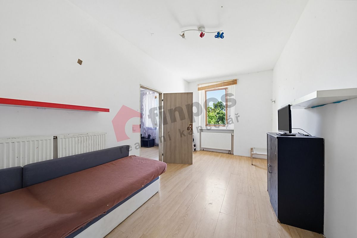 Prodej rodinného domu 250 m², pozemek 252 m² – fotografie 5