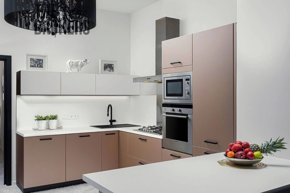Pronájem bytu 4+kk 170 m² – fotografie 3