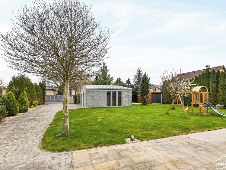 Haus zum Kauf, 230 m² (3 von 38)