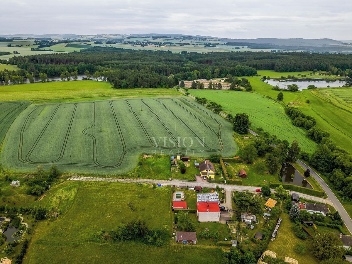 Prodej stavebního pozemku 751 m² – fotografie 3