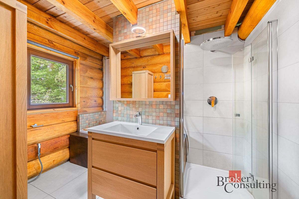 Prodej rodinného domu 154 m², pozemek 1388 m² – fotografie 3