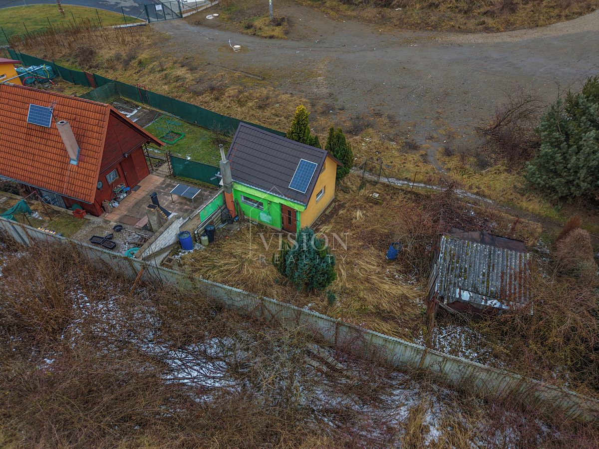 Prodej chaty 18 m², pozemek 126 m² – fotografie 2