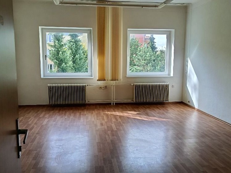 Gewerbefläche zum Kauf, 795 m² (6 von 11)