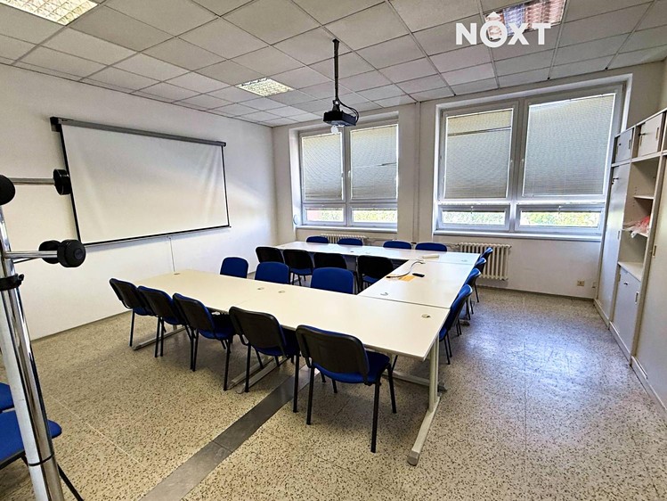 Комерційне приміщення на продаж, 1 640 м² (8 з 28)