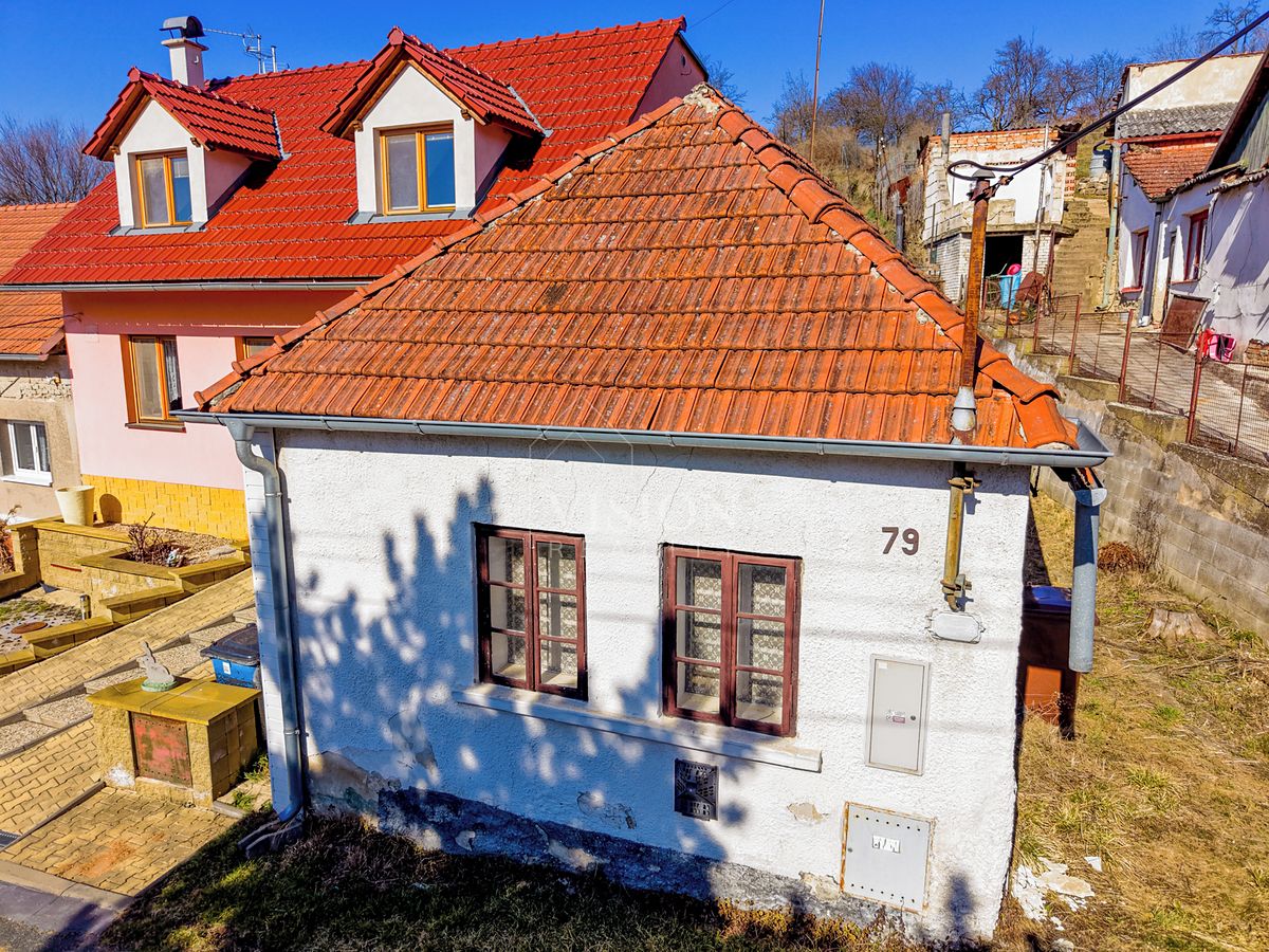 Prodej rodinného domu 84 m², pozemek 254 m²