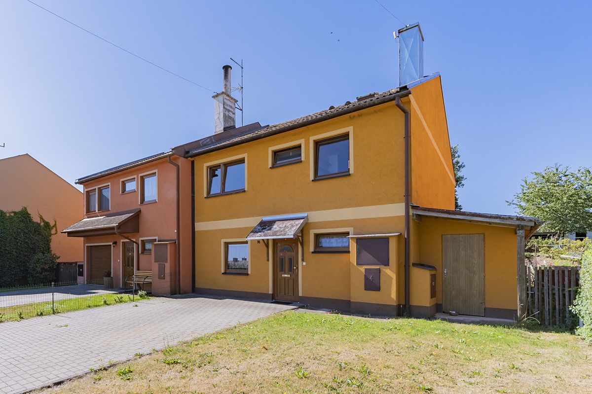 Prodej rodinného domu 160 m², pozemek 267 m²