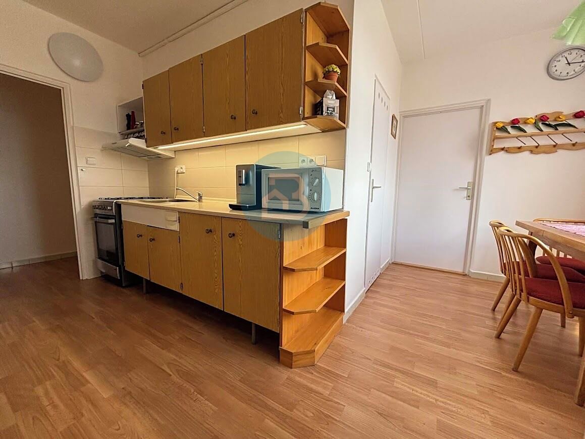 Pronájem bytu 3+1 71 m² – fotografie 2