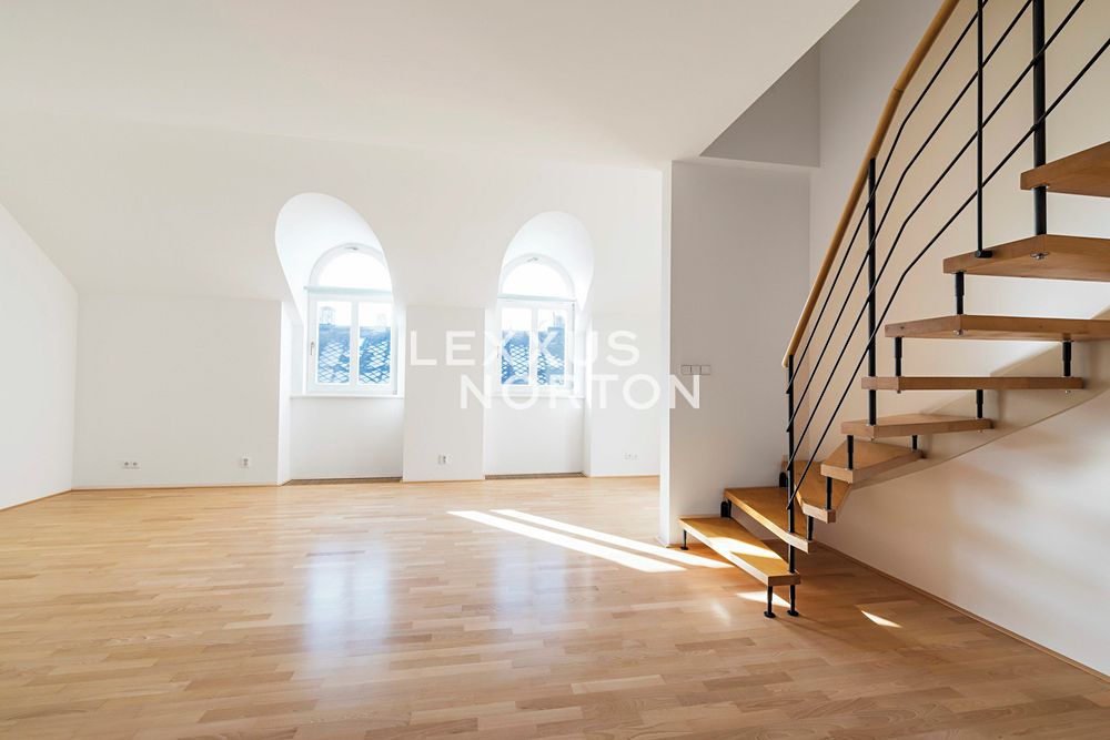 Pronájem bytu atypický 90 m²