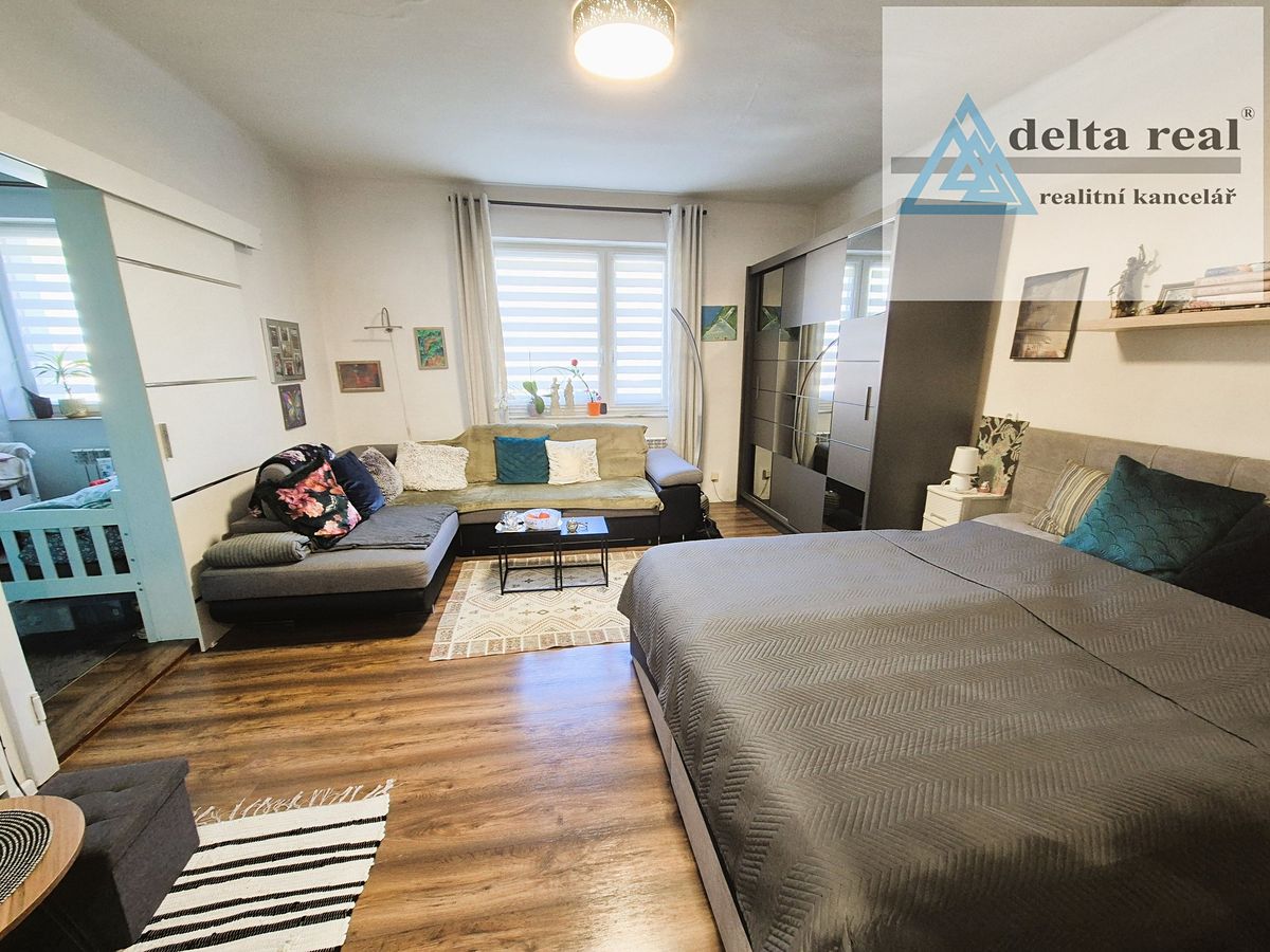 Prodej rodinného domu 95 m², pozemek 1033 m² – fotografie 4