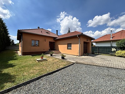 Prodej  rodinného domu 280 m², pozemek 1 120 m²