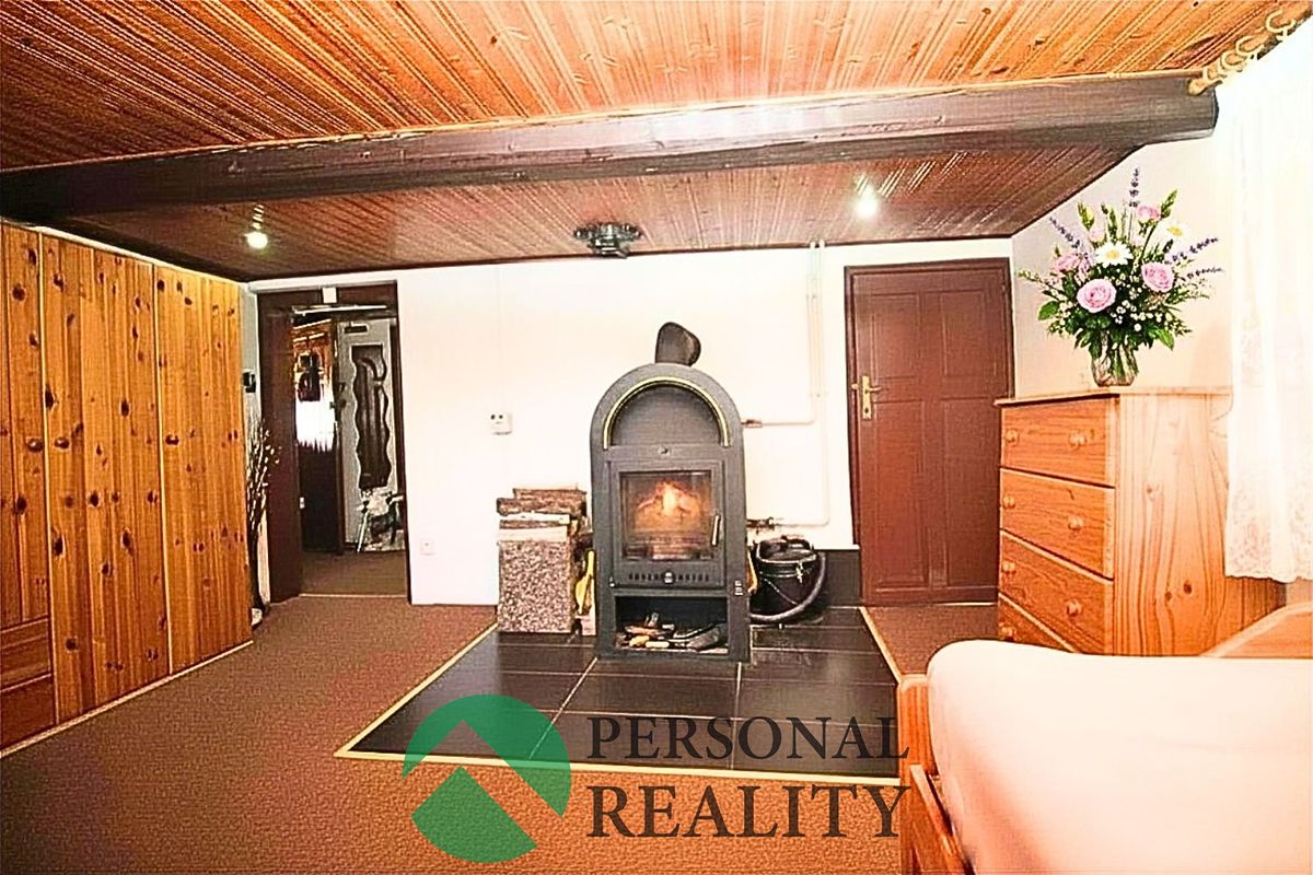 Prodej chalupy 65 m², pozemek 306 m² – fotografie 3