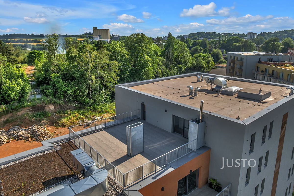 Pronájem bytu 3+kk 80 m² – fotografie 4