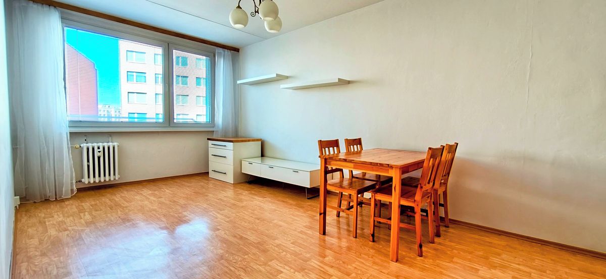 Pronájem bytu 2+kk 43 m²