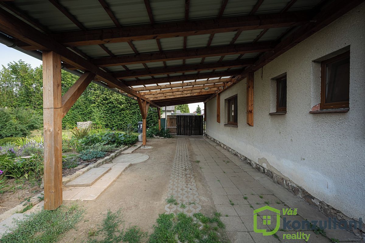 Prodej rodinného domu 225 m², pozemek 1047 m² – fotografie 4
