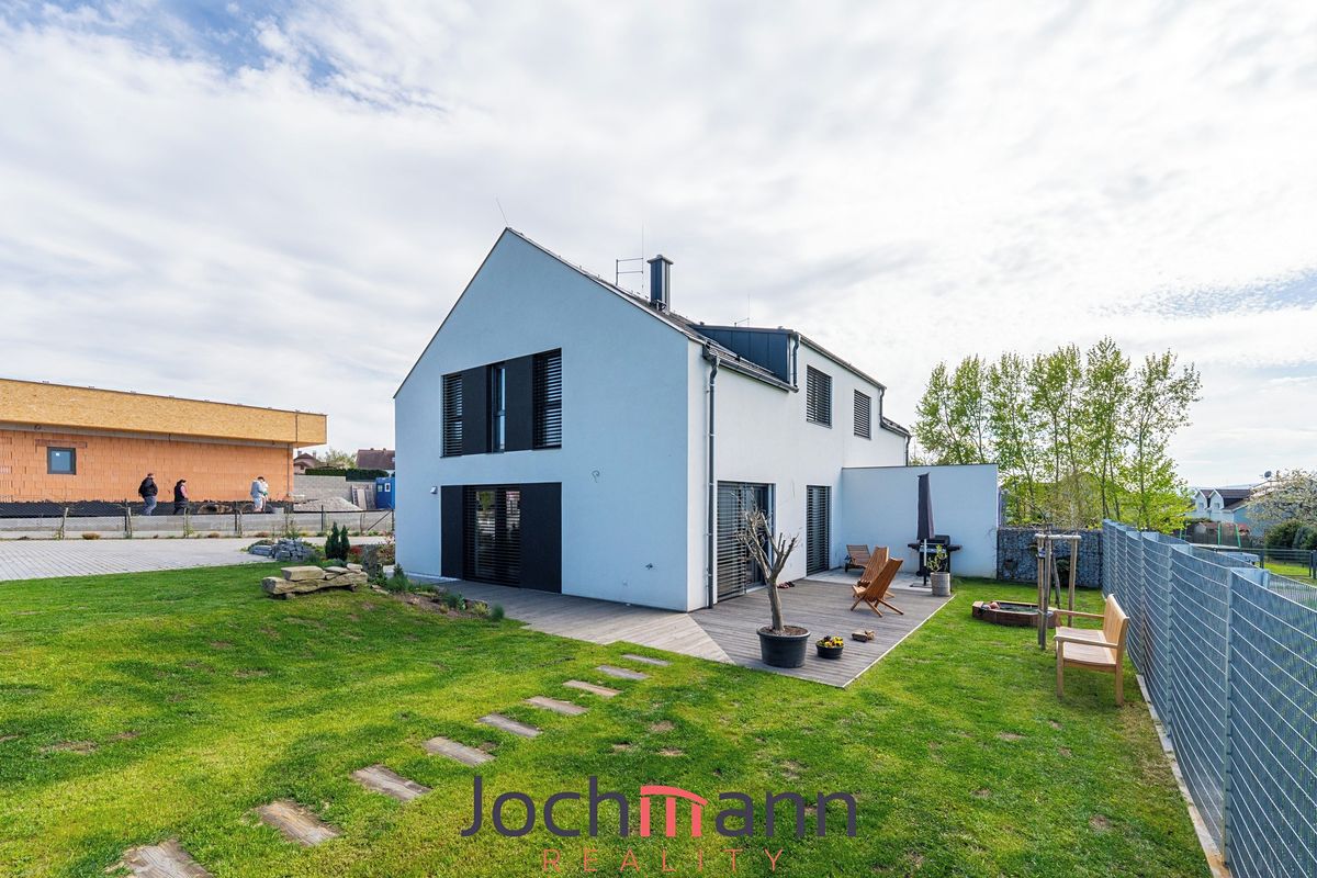 Prodej rodinného domu 125 m², pozemek 436 m²