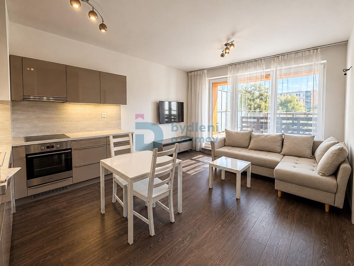Pronájem bytu 2+kk 46 m²