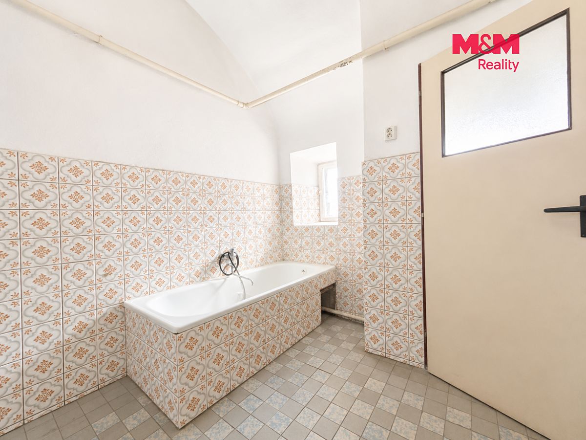 Prodej rodinného domu 110 m², pozemek 1932 m² – fotografie 3