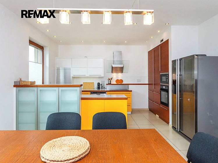 Будинок на продаж, 300 м² (19 з 41)