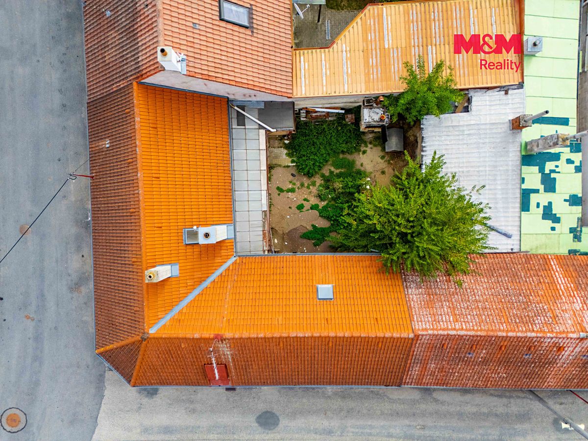 Prodej rodinného domu 110 m², pozemek 237 m² – fotografie 2