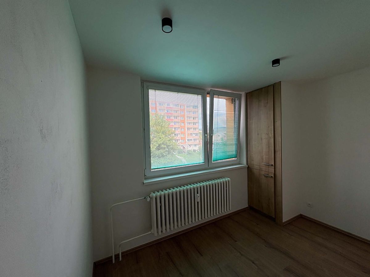 Pronájem bytu 2+1 52 m² – fotografie 4