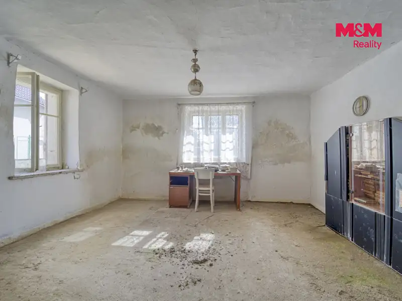 Prodej rodinného domu 102 m², pozemek 281 m², Žichovice – náhled fotky 2