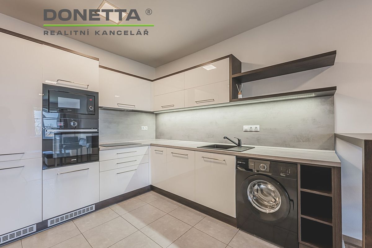 Pronájem bytu 2+kk 52 m² – fotografie 4