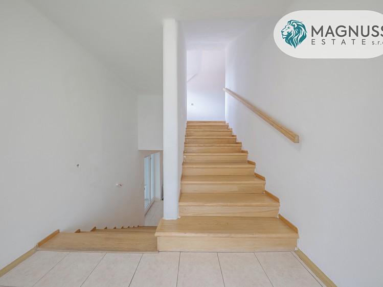 Будинок на продаж, 297 м² (35 з 56)
