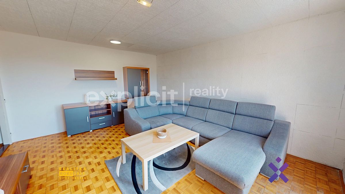 Pronájem bytu 3+1 74 m² – fotografie 2