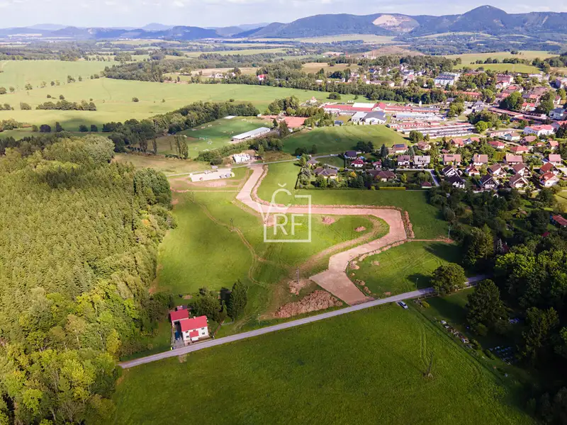 Prodej stavebního pozemku 910 m², Žacléř – náhled fotky 1