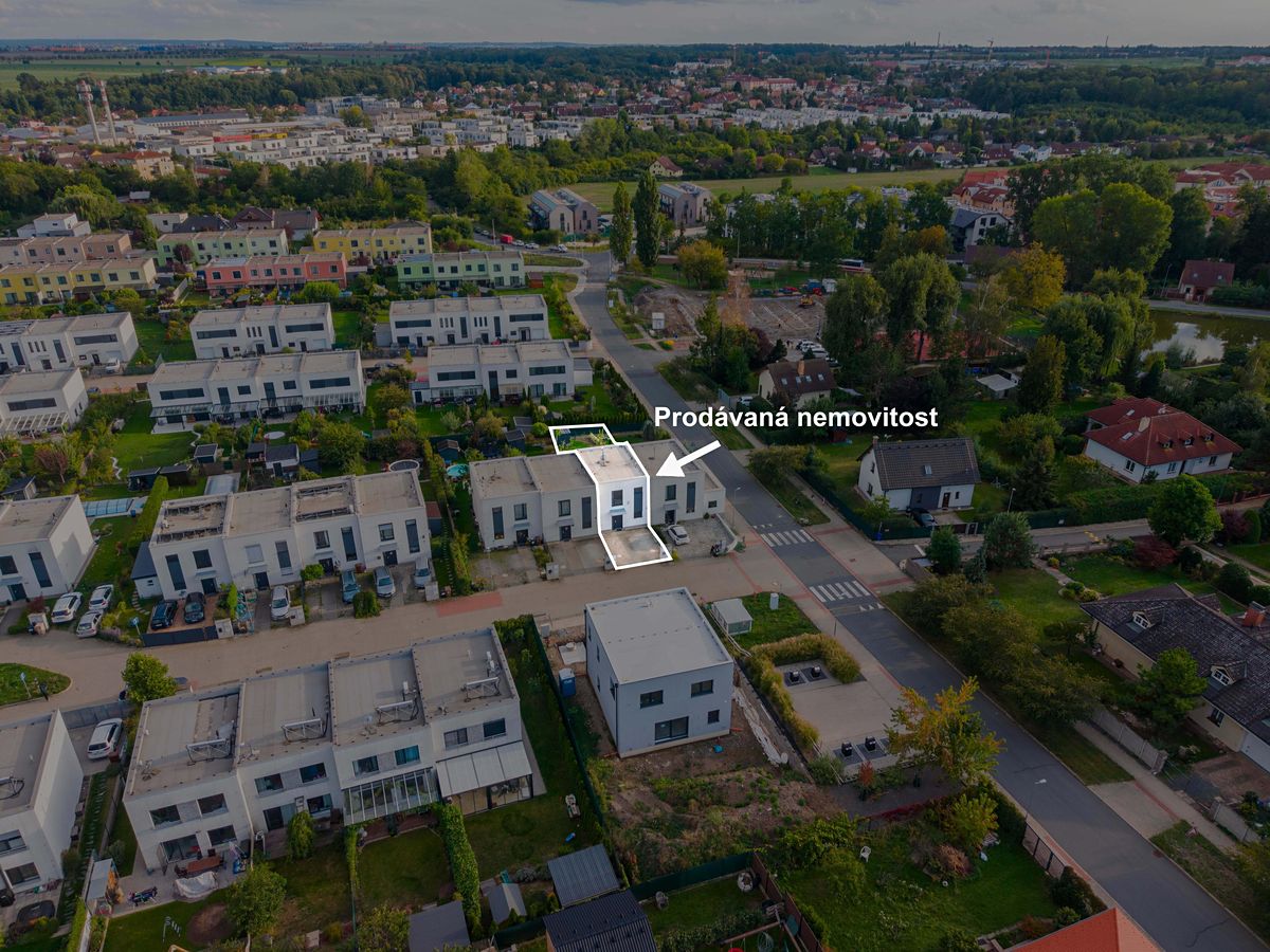 Prodej rodinného domu 105 m², pozemek 238 m² – fotografie 2
