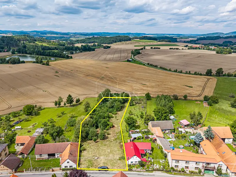 Prodej stavebního pozemku 3195 m², Vilice – náhled fotky 1