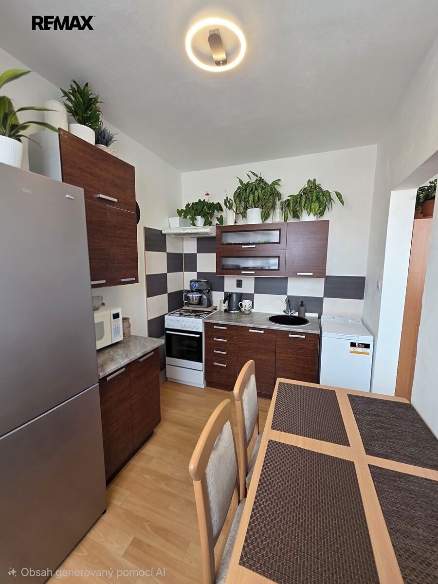 Prodej bytu 2+1 42 m² – fotografie 2