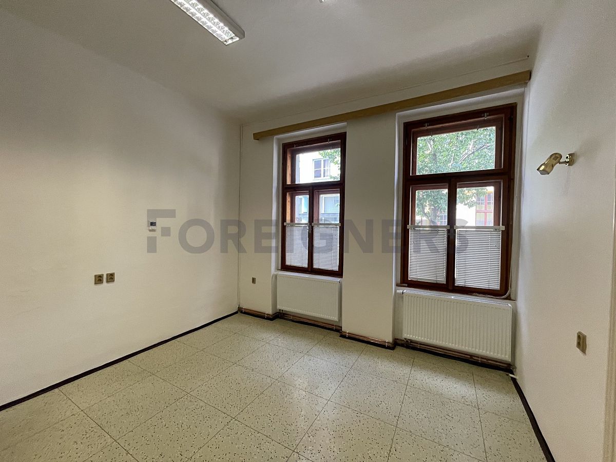Pronájem bytu 2+kk 50 m² – fotografie 2