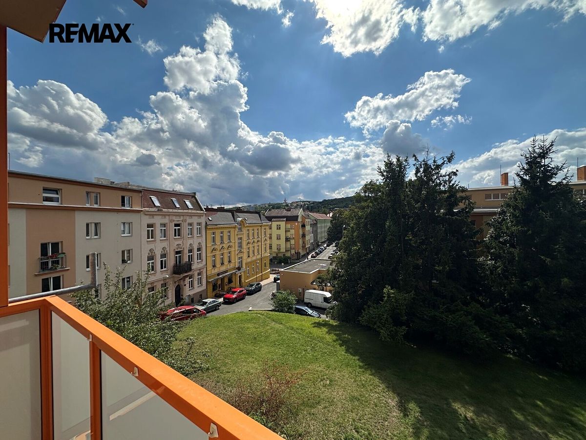 Pronájem bytu 3+1 61 m² – fotografie 5