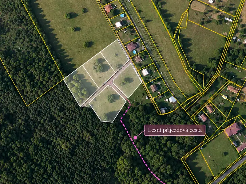 Prodej stavebního pozemku 870 m², Morašice – náhled fotky 2