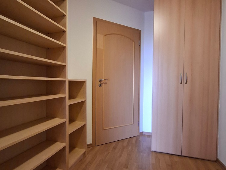 Квартира 3+kk в оренду, 67 м² (26 з 32)