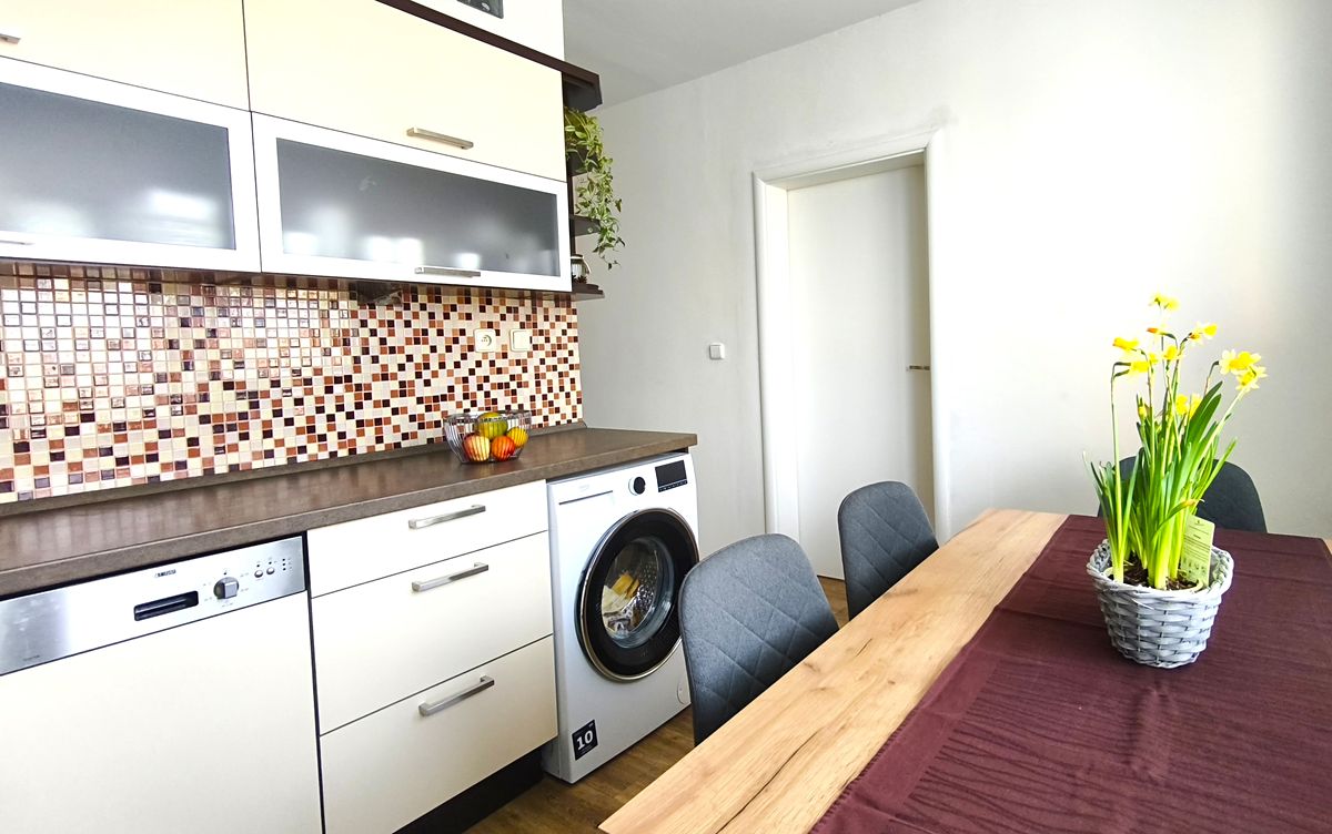 Prodej bytu 3+1 70 m² – fotografie 3