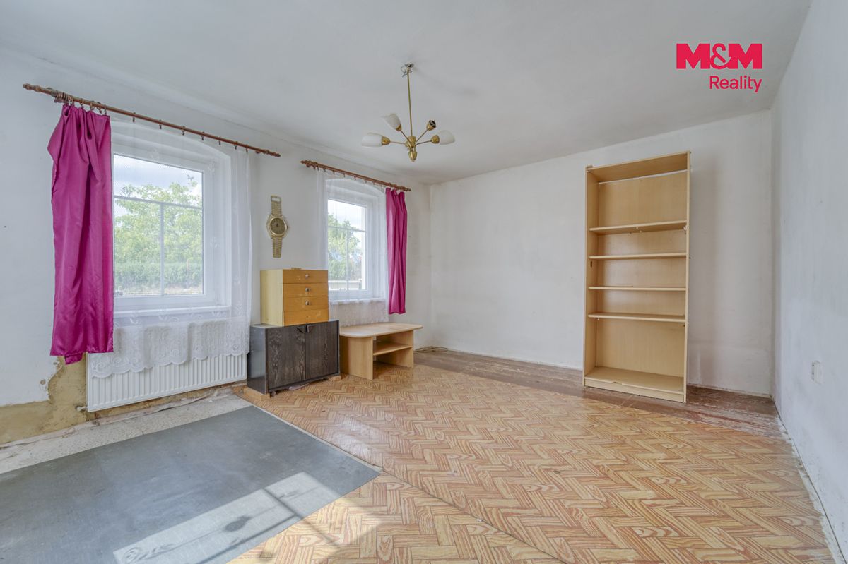 Prodej rodinného domu 94 m², pozemek 1032 m² – fotografie 5