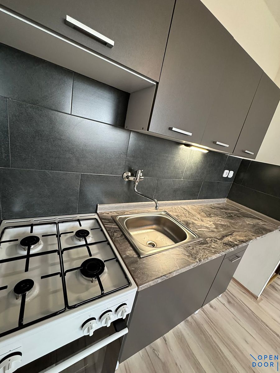 Pronájem bytu 1+1 35 m² – fotografie 2