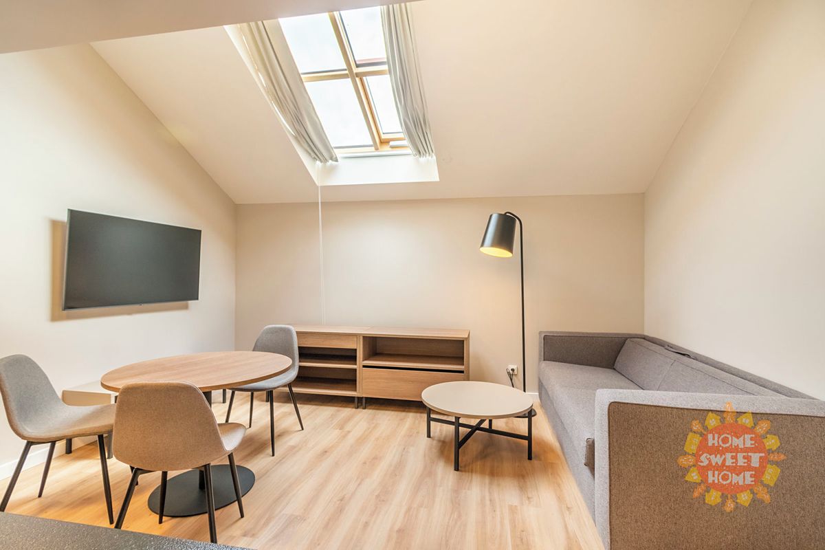 Pronájem bytu 2+kk 37 m² – fotografie 3