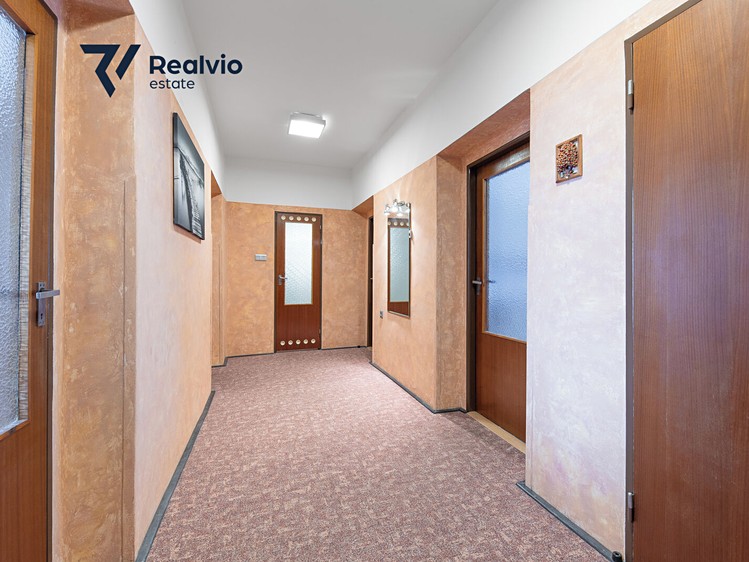 Prodej domu, 306 m² (15 z 27)