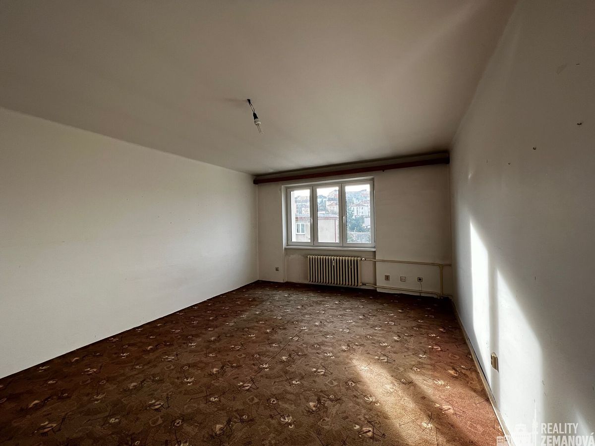 Pronájem bytu 3+1 68 m² – fotografie 3
