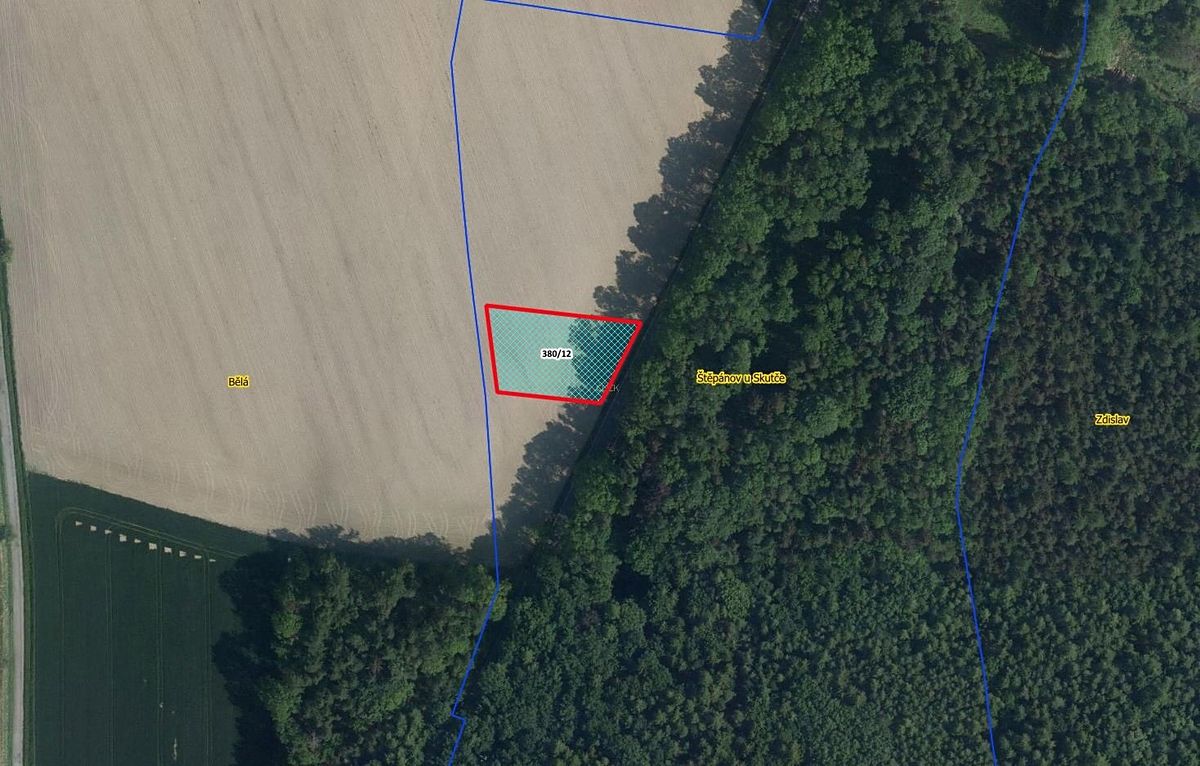 Prodej pole 1788 m², Skuteč – fotka 1 z 3