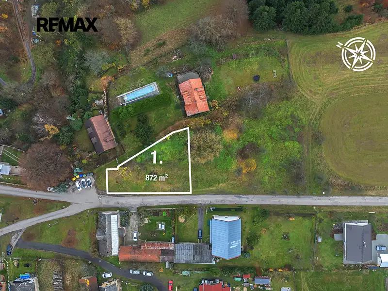 Prodej stavebního pozemku 872 m², Mukařov – náhled fotky 1