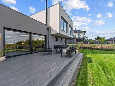 Prodej rodinného domu 197 m², pozemek 819 m²