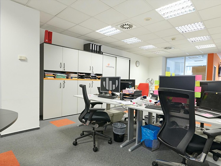 Pronájem komerčního prostoru, 964 m² (9 z 10)
