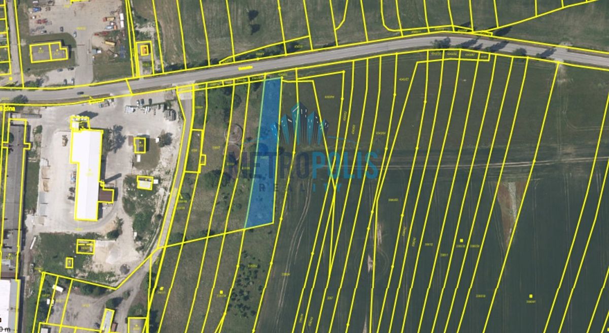 Prodej pozemku 1597 m² – fotografie 3