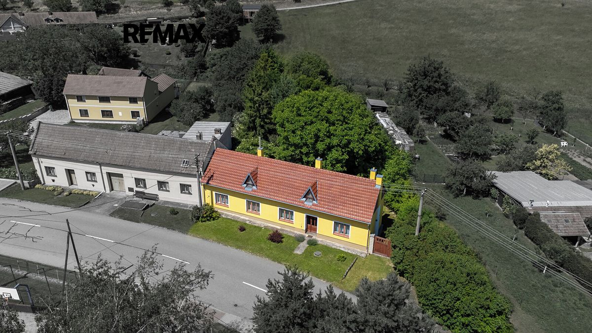 Prodej rodinného domu 170 m², pozemek 1997 m²