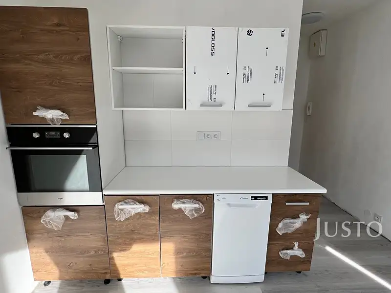 Pronájem bytu 2+kk 38 m², Liberec – náhled fotky 3