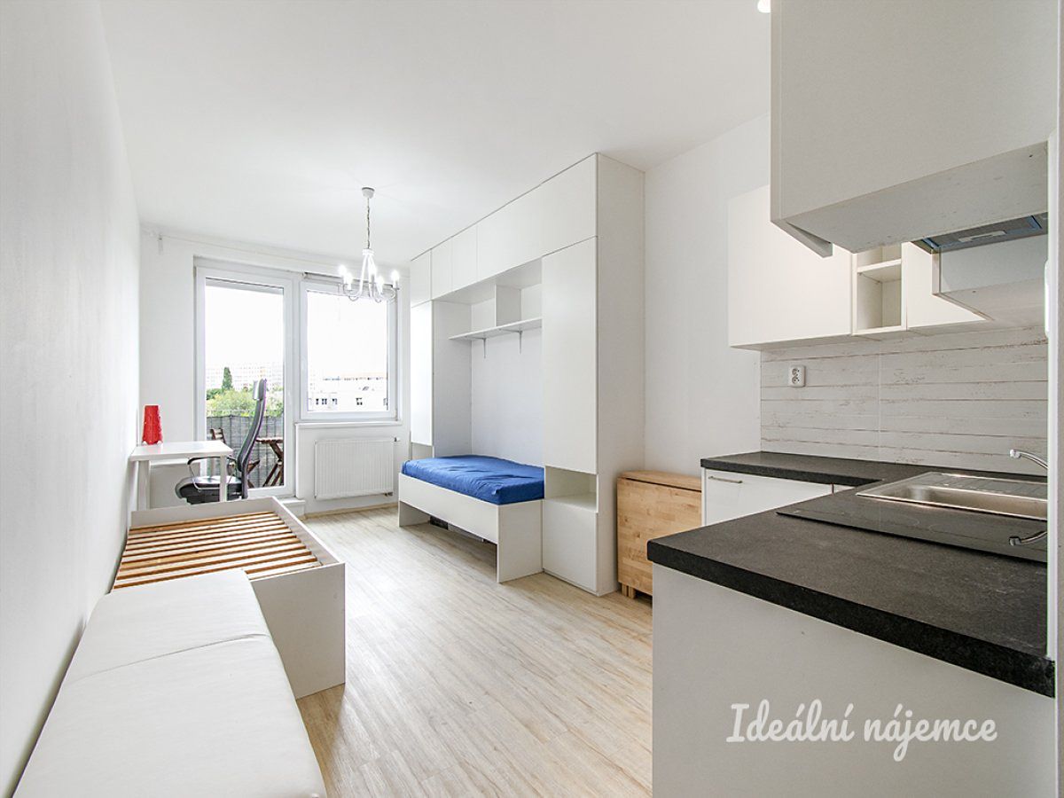 Pronájem bytu 1+kk 27 m²